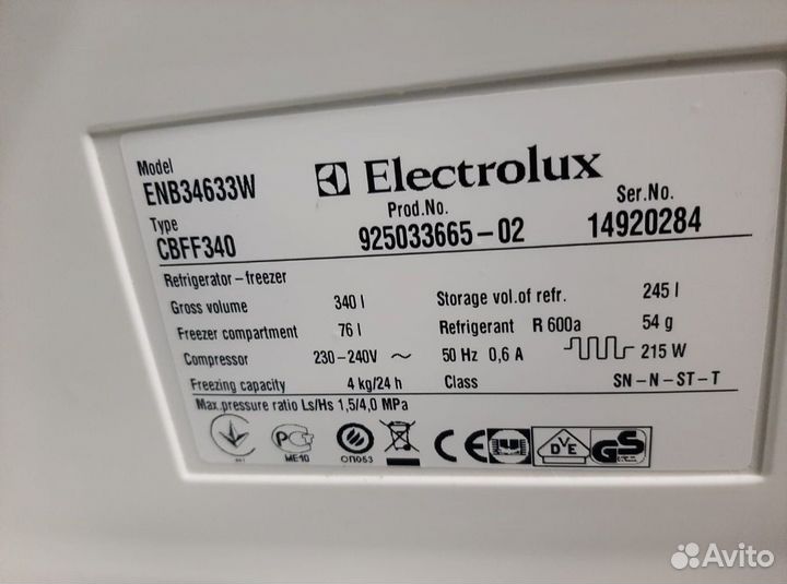 Холодильник electrolux ENB34633W