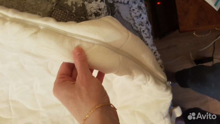 Наматрасник на молнии