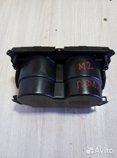 Подстаканник Brillianc M2 Бриллианс М2 седан 1.8