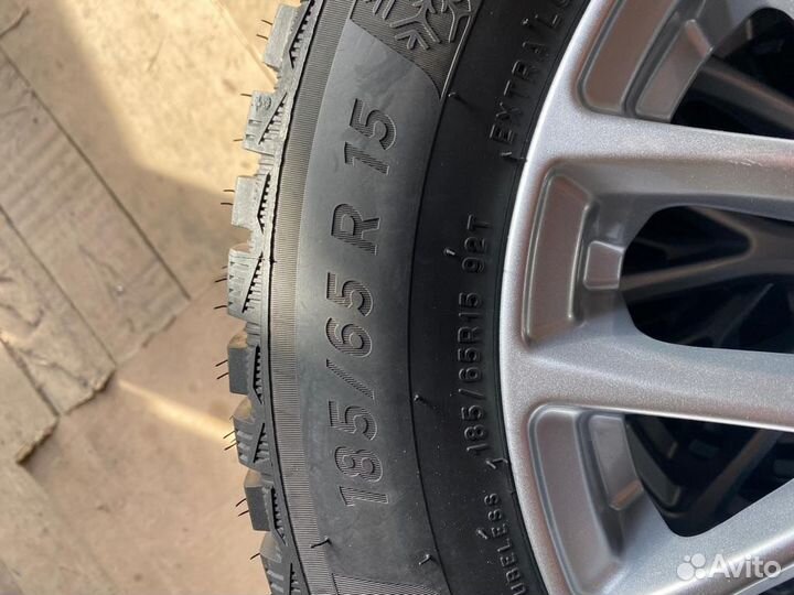 Michelin X-Ice North 4 185/65 R15 92H