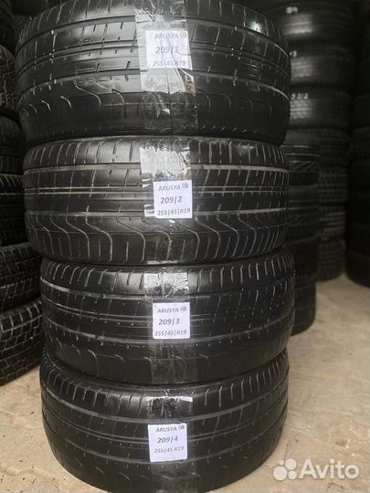 Pirelli P Zero 255/45 R19 100Y