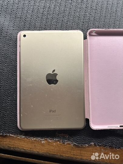 iPad mini 4
