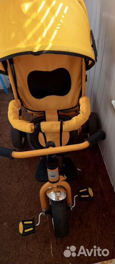 Трехколесный велосипед