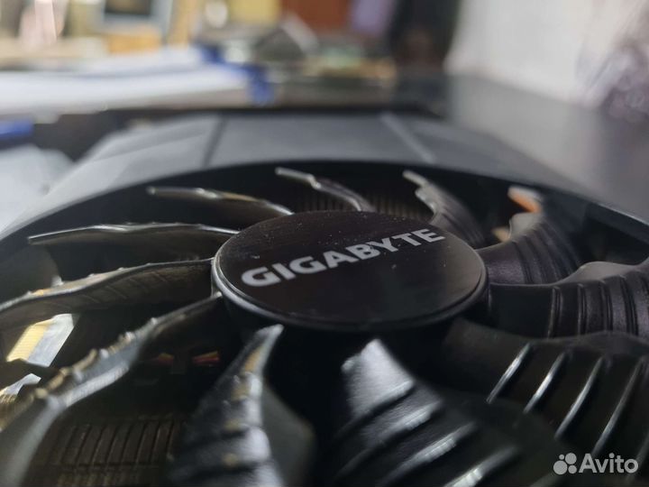 Видеокарта GTX 970 4GB gigabyte