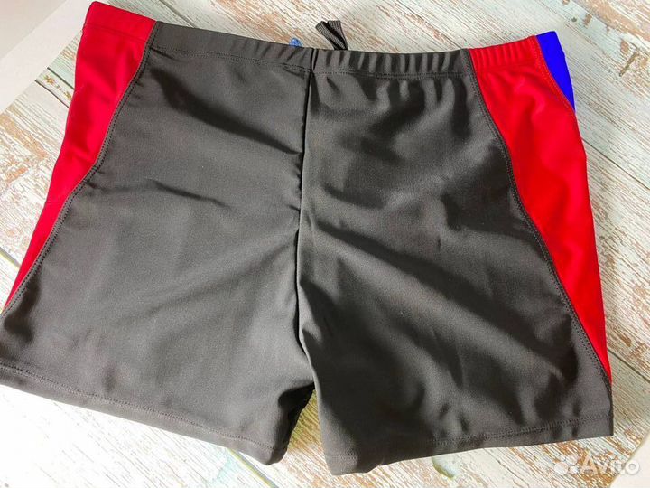 Плавки для бассейна новые