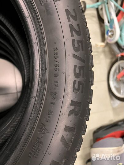 Continental IceContact 2 SUV SSR 225/55 R17 97T