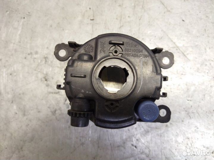 Фара противотуманная Ford Focus 3 хетчбэк 1.6 125