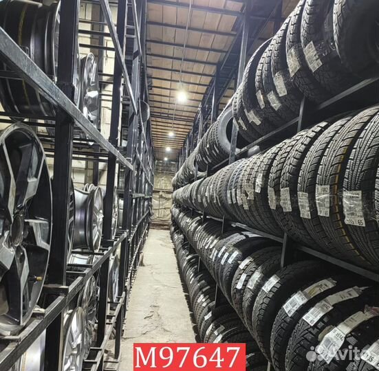 Pirelli Scorpion Ice&Snow 225/65 R17 102P