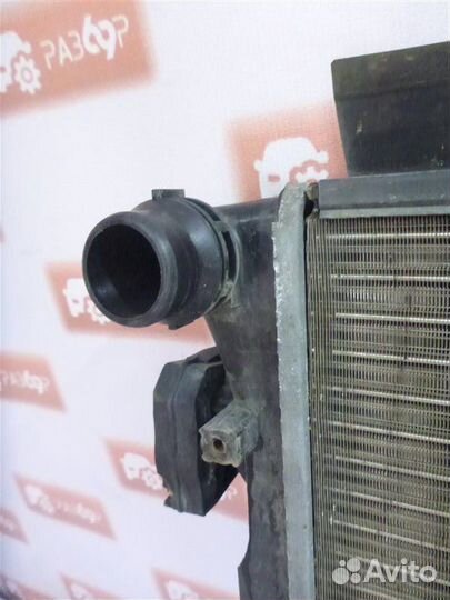 Радиатор двс Volkswagen Golf 5K1 cgga 2012