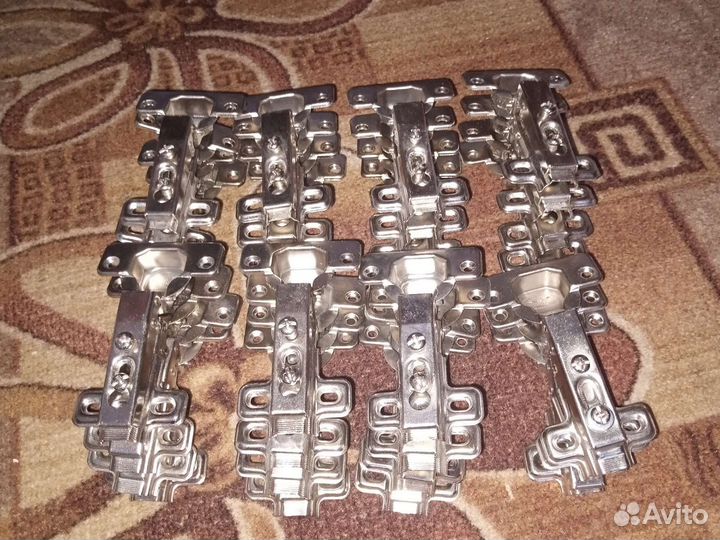 Петля мебельная 31 шт