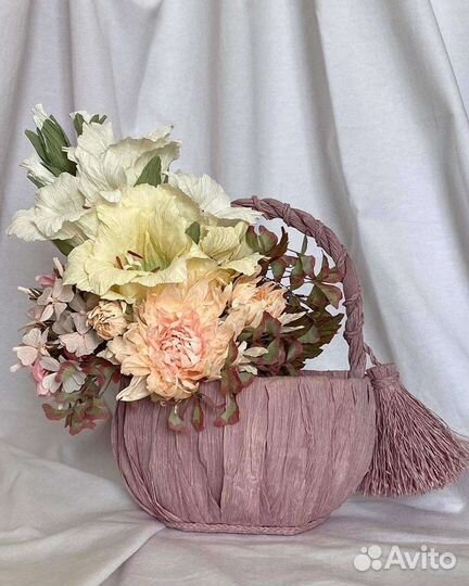 Корзинка с цветами