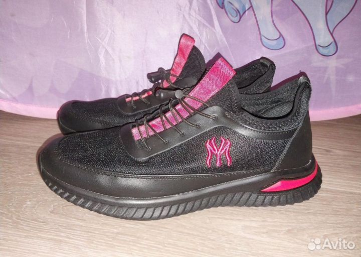 Кроссовки мужские