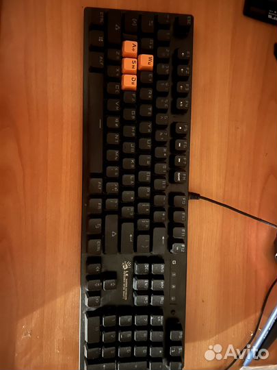 Игровая клавиатура bloody