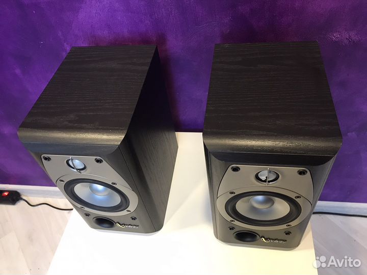 Колонки infinity alpha