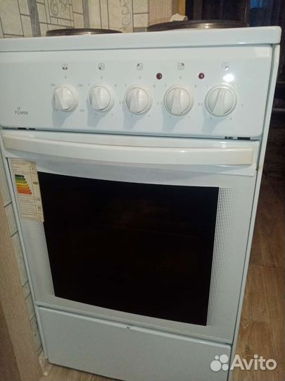 Продам электрическую плиту Flama
