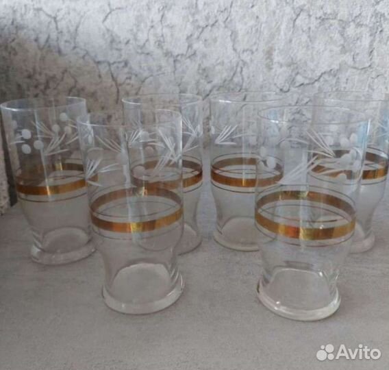 Посуда из цветного стекла