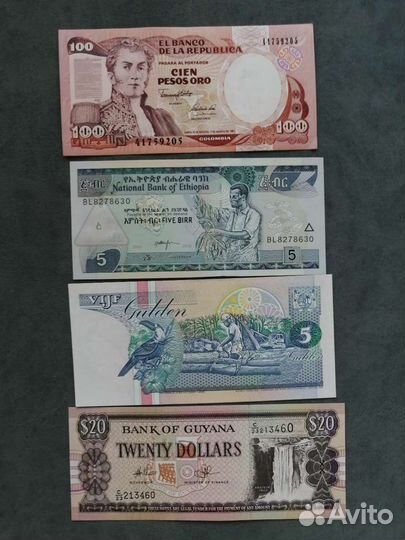 Банкноты разных стран пресс