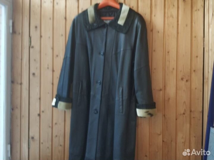 Кожаное женское пальто 48 50