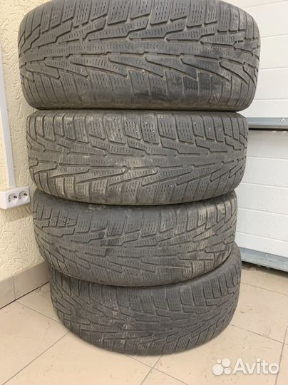 Nokian Tyres Hakkapeliitta R 235/60 R18
