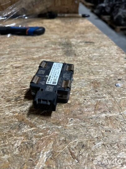 Радарный датчик Mercedes-Benz C W205 2019