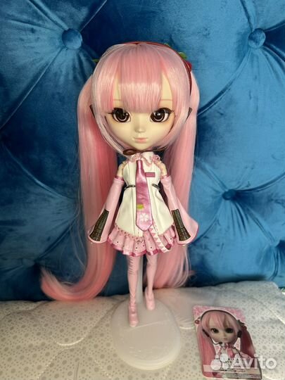 Кукла Pullip/Пуллип Hatsune Miku Sakura розовая