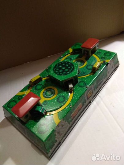 Механическая игрушка 