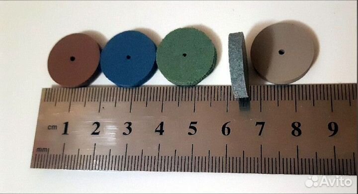 Эластичные шлифовальные и полировальные круги