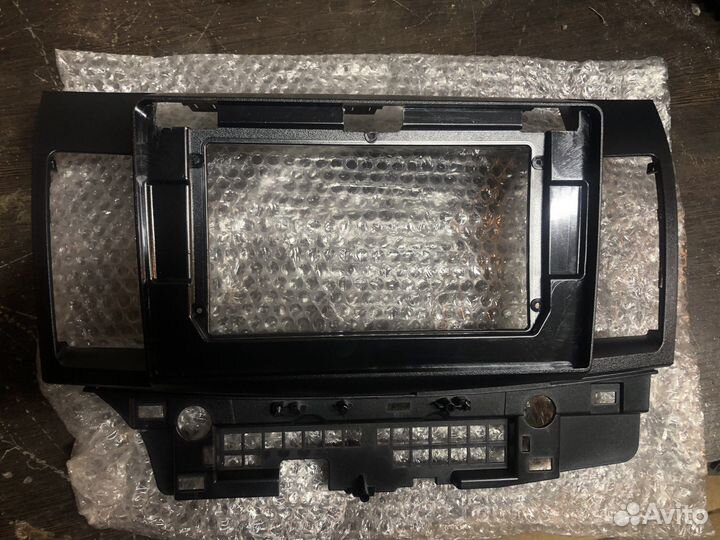 Рамка 2 din Lancer X
