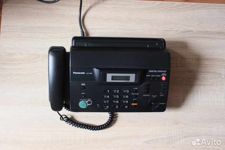 Телефон-факс Panasonic KX-FT982RU