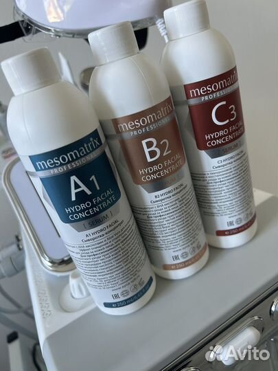 Набор косметики для косметолога