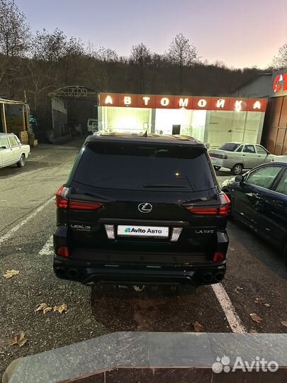 Lexus LX 5.7 AT, 2017, 60 000 км