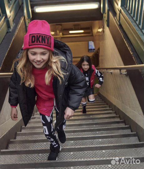 Шапка dkny 3-5 лет
