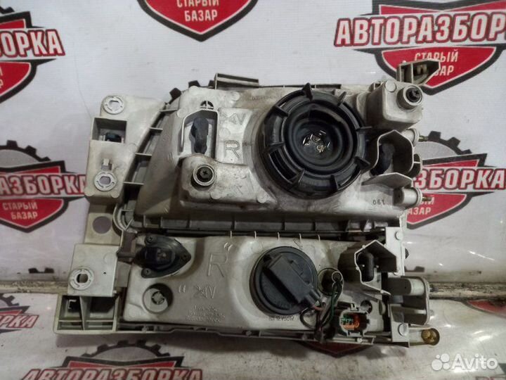 Фара правая Nissan Elgrand atwe50 ZD30ddti 2000