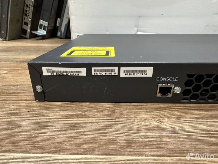 Коммутатор Cisco Catalyst WS-C3560G-24TS-S