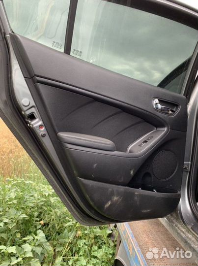 Дверные карты Kia Cerato 3