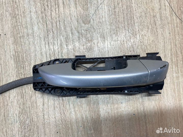 Ручка Двери Задняя Левая Skoda Superb 2