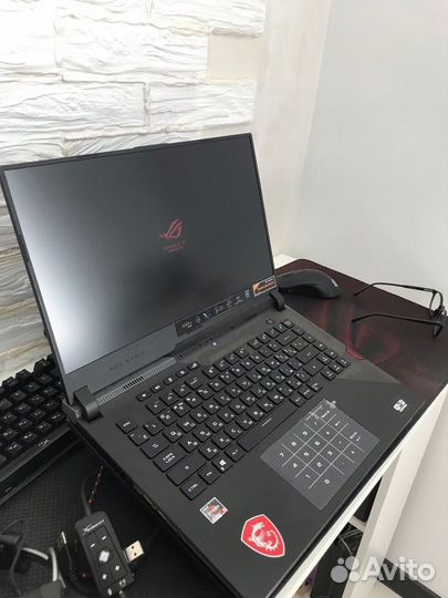 Ноутбук Asus ROG Strix scar 15 G533QR-HF054T