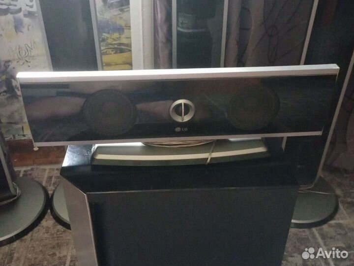 Сабвуфер и колонки LG XHS-76IRC