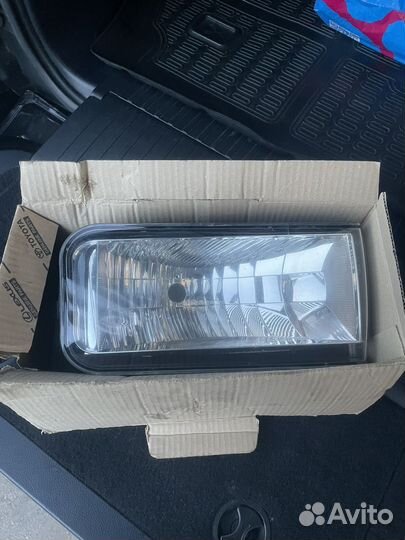 Противотуманка левая toyota land cruiser 200