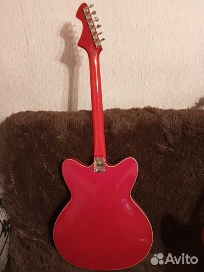 Гитара Jolana Tornado