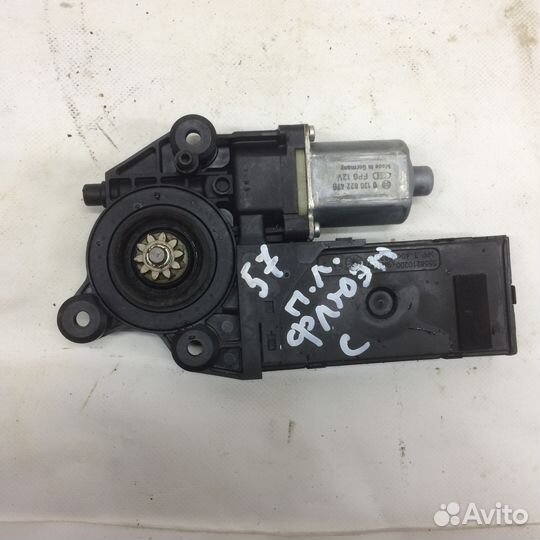 Моторчик стеклоподъемника Флюенс 2012г с модулем