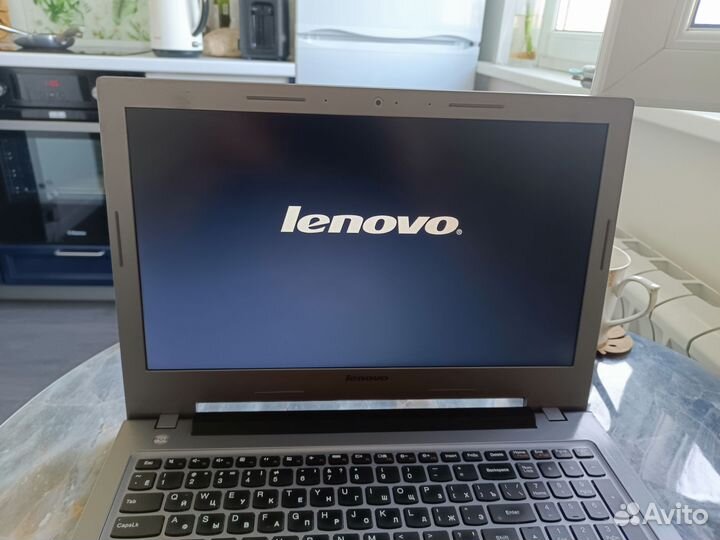 Ноутбук lenovo