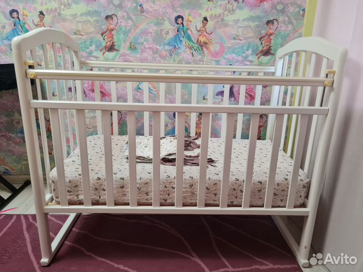 Детская кроватка