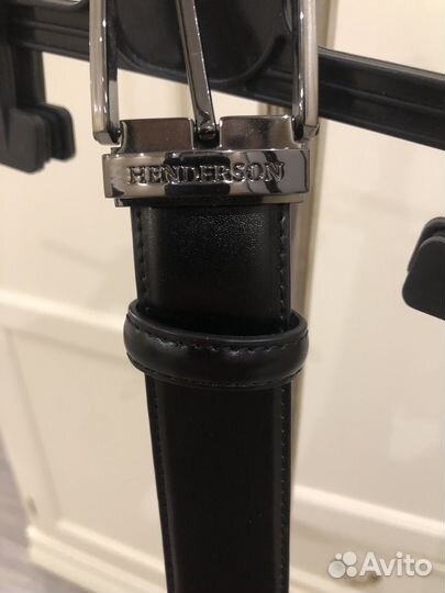 Мужской кожаный ремень