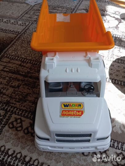 Детская машина