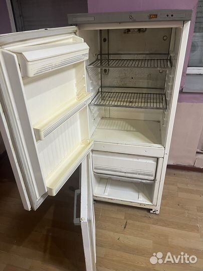 Холодильник бирюса