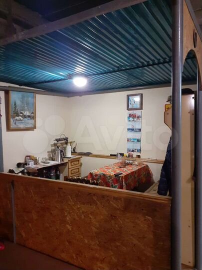 Гараж, > 30 м²