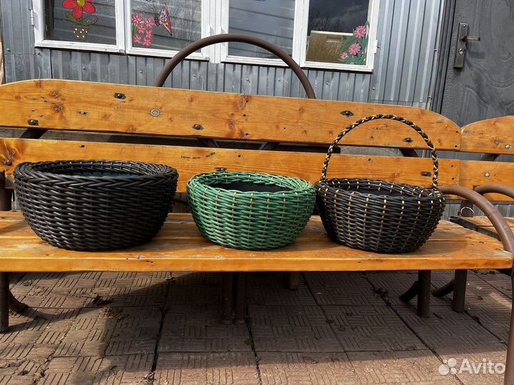 Кашпо и корзины из ротанга