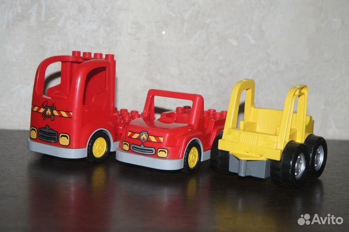 Игрушки-конструктор Duplo и Иkea