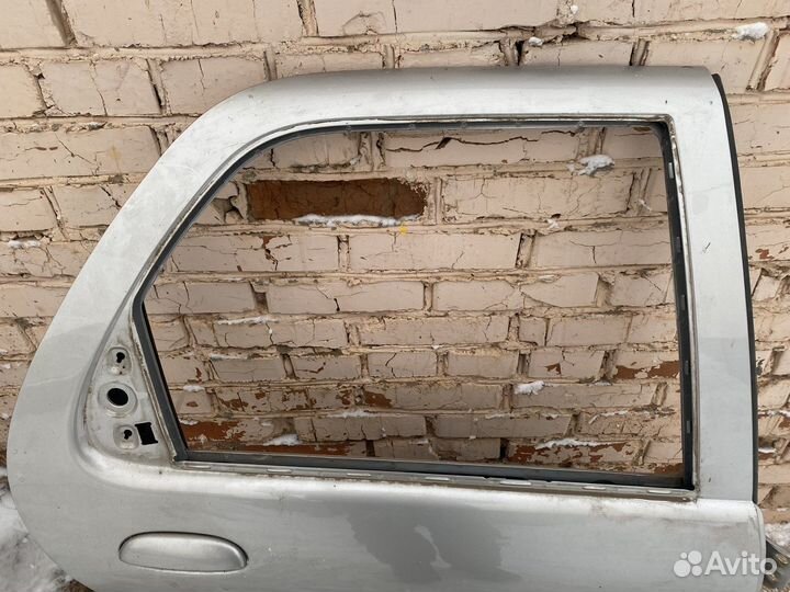 Задняя правая дверь Fiat Albea